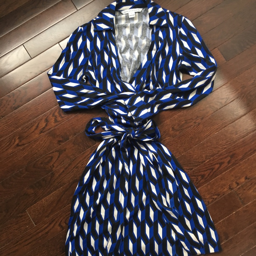 Dvf Wrap Dress - image 3